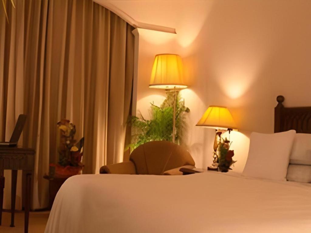 Hotel Ruposhi Bangla Ντάκα Εξωτερικό φωτογραφία